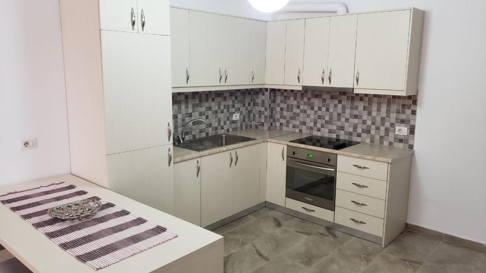 Franci Apartments 2 Sarandë Eksteriør billede